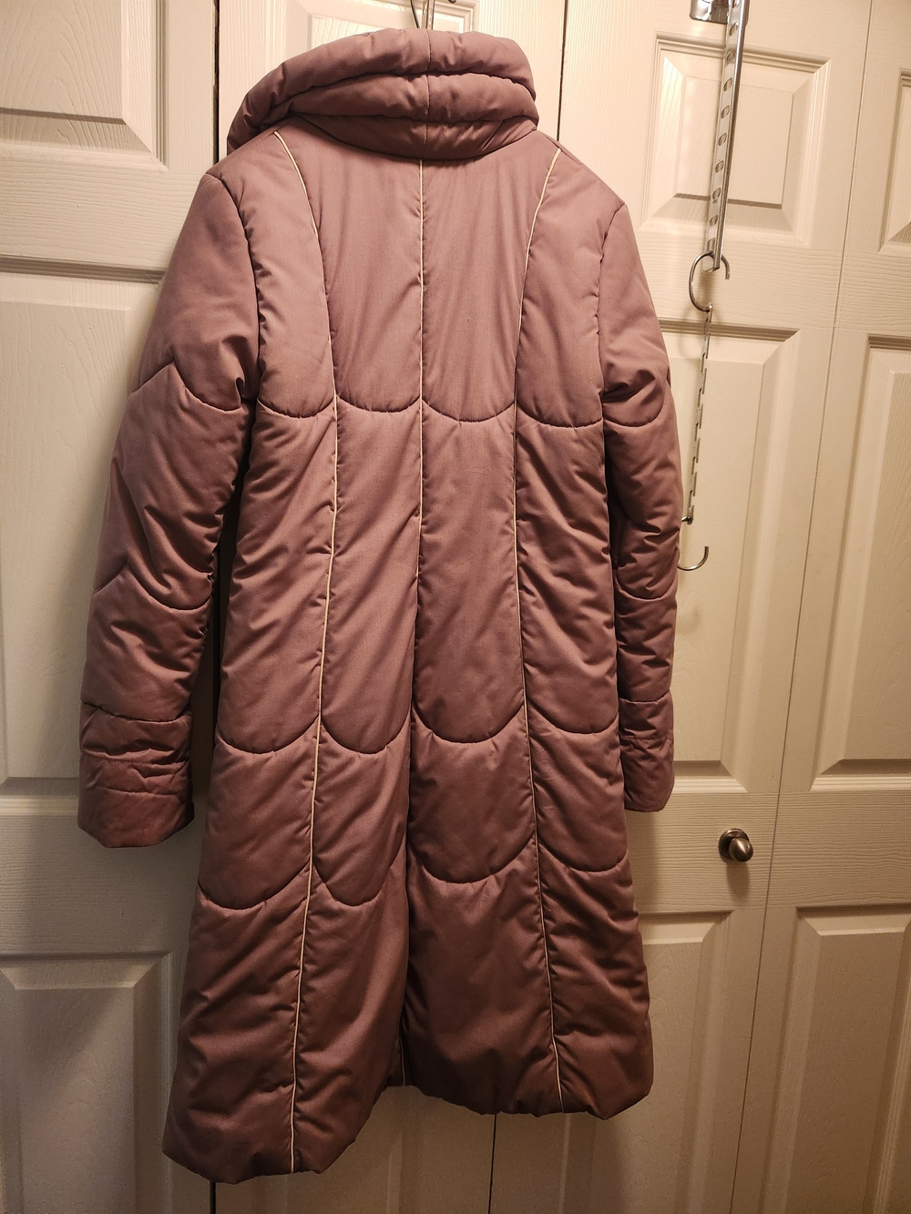 Women's Long Quilted Winter Coat - Mauve